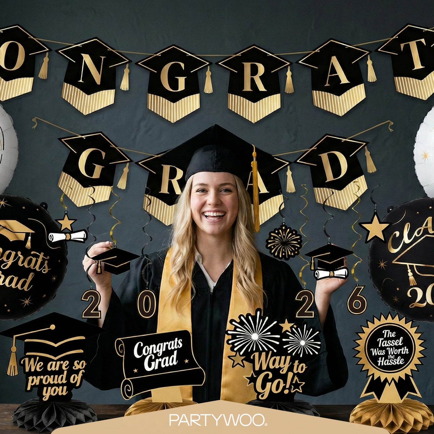 Black & Gold Graduation Decorations 19pcs